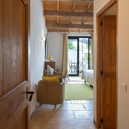 Mas Des Claparedes Lodge Montoulieu (Herault)